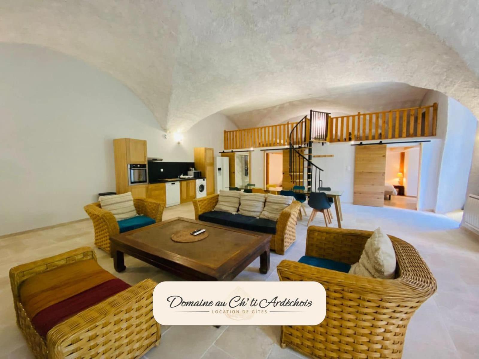 Rochessauve Gite De Groupe - Domaine Au Ch'Ti Ardechois מראה חיצוני תמונה
